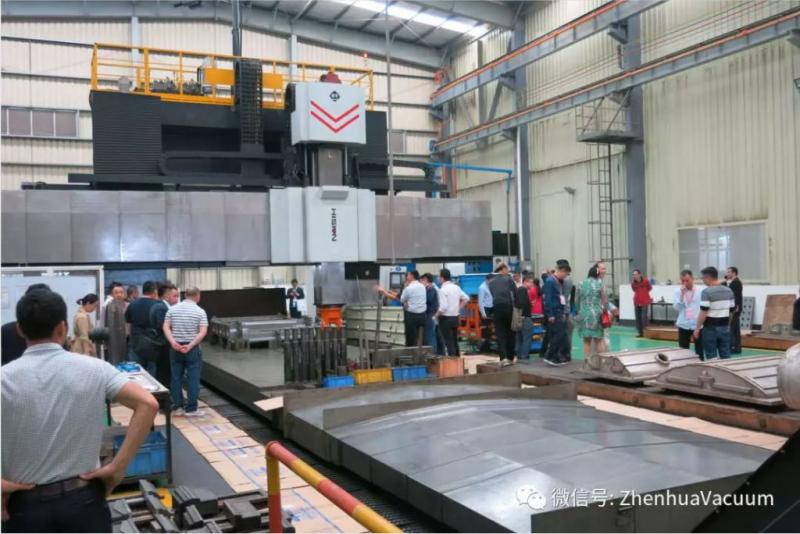 Shenzheni vaakumühing ja Shenzheni vaakumtehnoloogia tööstuse assotsiatsioon külastasid Zhenhua tehnoloogiat (1)